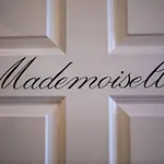 Mademoiselle's Boutique 公寓 *