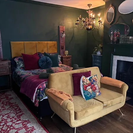 Mademoiselle's Boutique Whitby