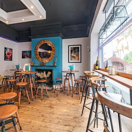 Mademoiselle's Boutique *