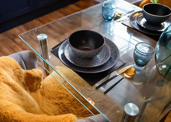 Mademoiselle's Boutique *