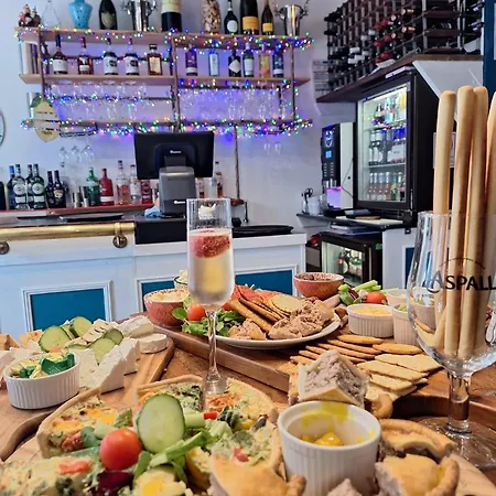 Mademoiselle's Boutique